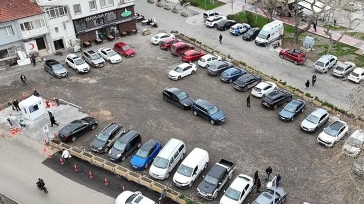 Mudanya Belediyesi’nin 48 yıllık ana hizmet binası otoparka dönüştü!
