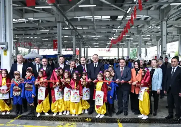 Sakarya'da TÜBİTAK destekli bilim şenliği kapılarını açtı