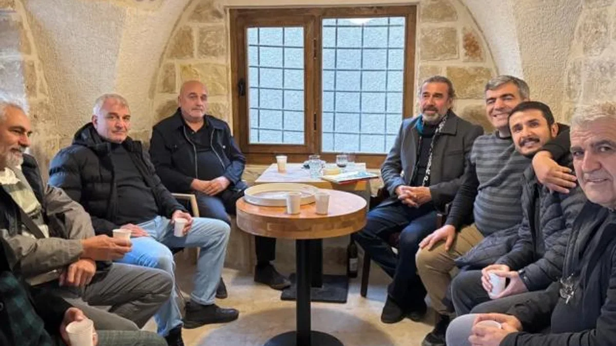 Karahan Mardin’de okurlarıyla buluştu