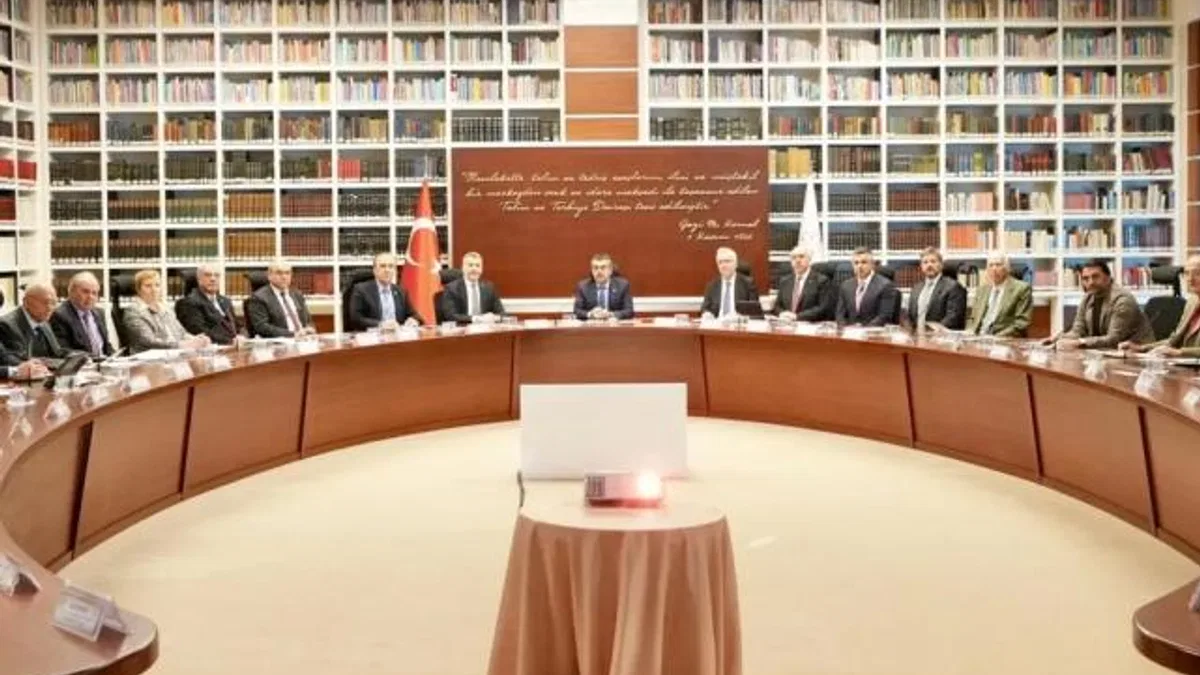 MEB’in yeni komisyonu ilk toplantısını yaptı
