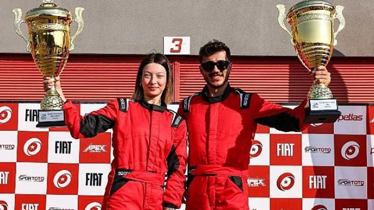 TOSFED’in 2024 Yıldızları Alper ve Elbir