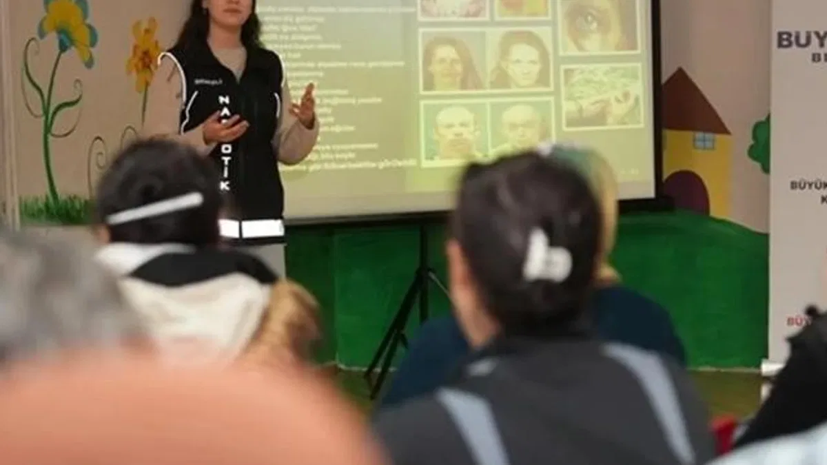 Denizli’de anneler için çifte farkındalık semineri