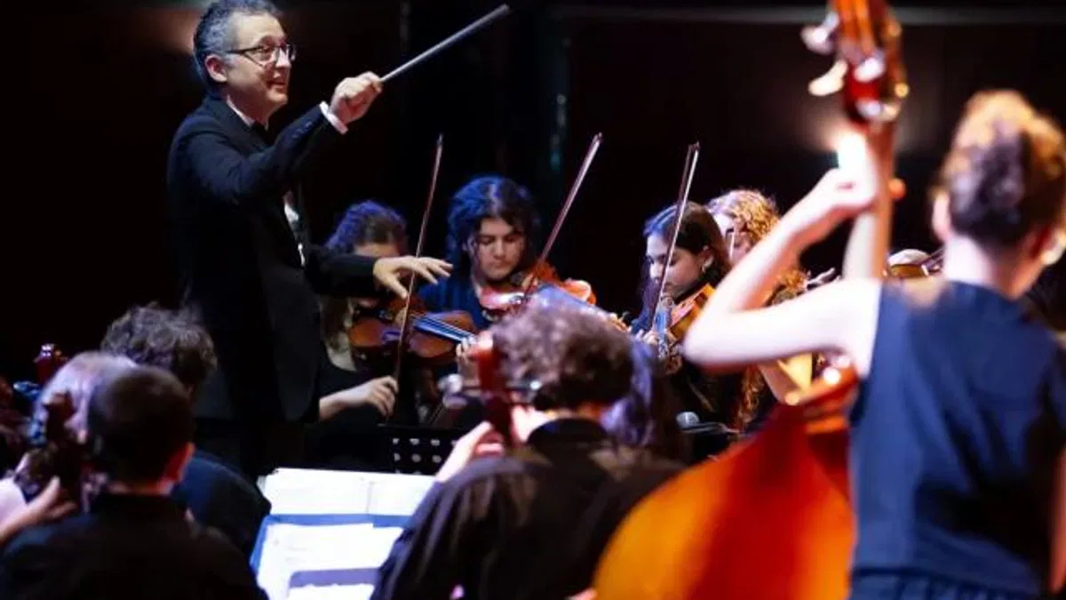 İzmir Narlıdere’de senfonik konser