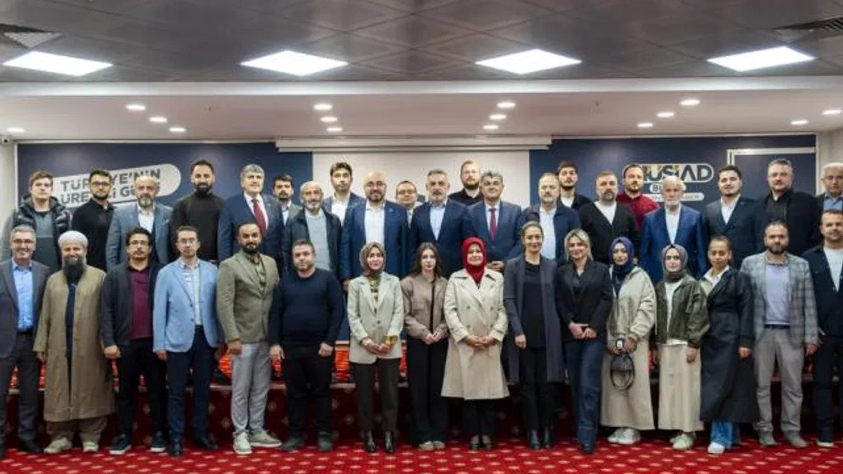 MÜSİAD Bursa’da dijitalleşme ve E-İhracat masaya yatırıldı