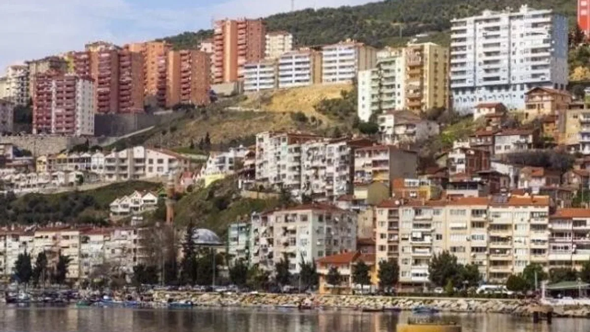 Gemlik halkı, Başkan Deviren’den çözüm istiyor