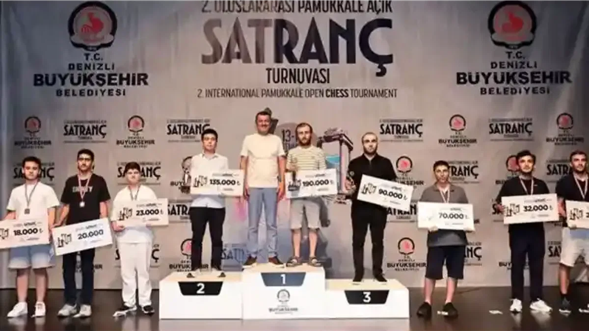 Pamukkale Açık Satranç Turnuvası şampiyonlarını buldu