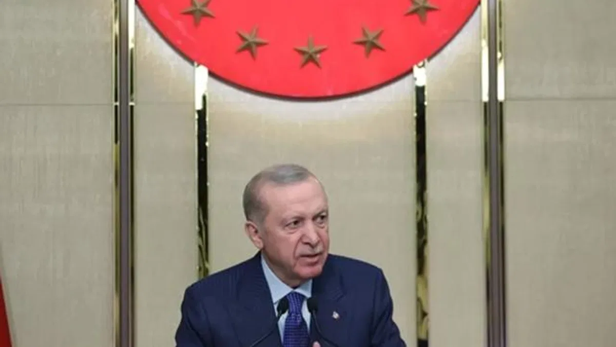 Erdoğan: Türkiye güçlü geleceğe yürüyor