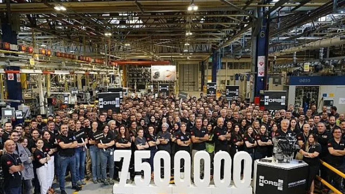OYAK HORSE 7.5 milyonuncu motor üretimini kutluyor