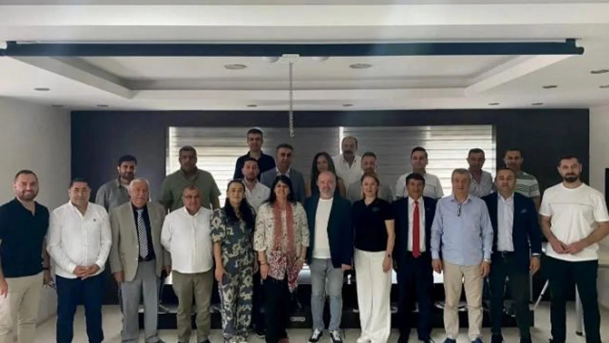 Muratpaşa Belediyespor’da yeni yönetim seçildi