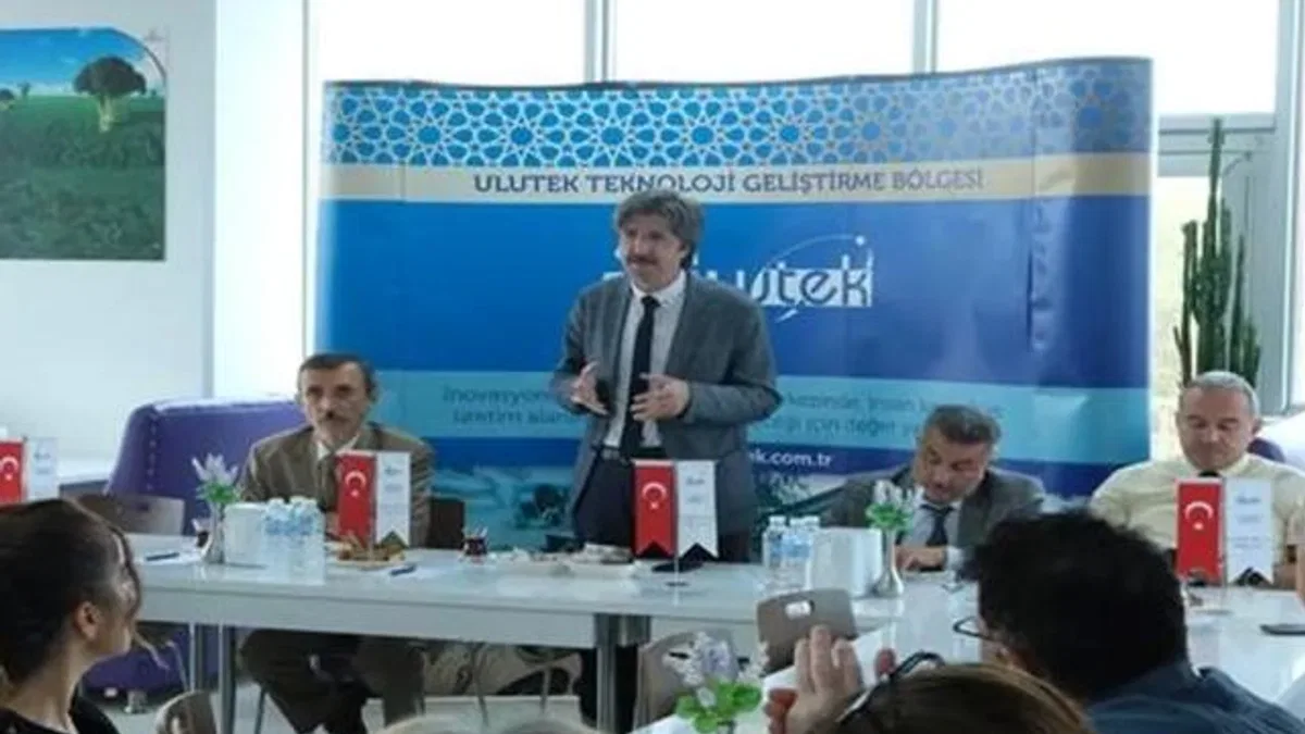 BUÜ yönetimi ULUTEK firmaları ile buluştu