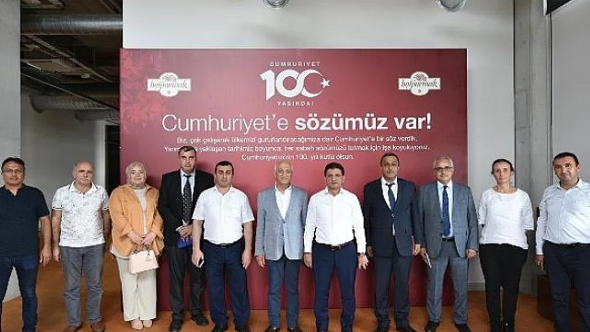 Balparmak’tan İstanbul İl Tarım ve Orman Müdürü Suat Parıldar’a Baldaki Hileyi Tespit Etme Yöntemleri Üzerine Kapsamlı Brifing