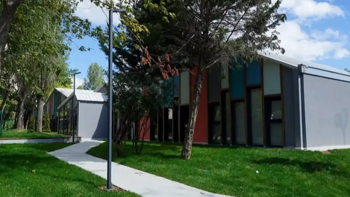 Beylikdüzü’ne yeni bir gündüz çocuk bakımevi daha