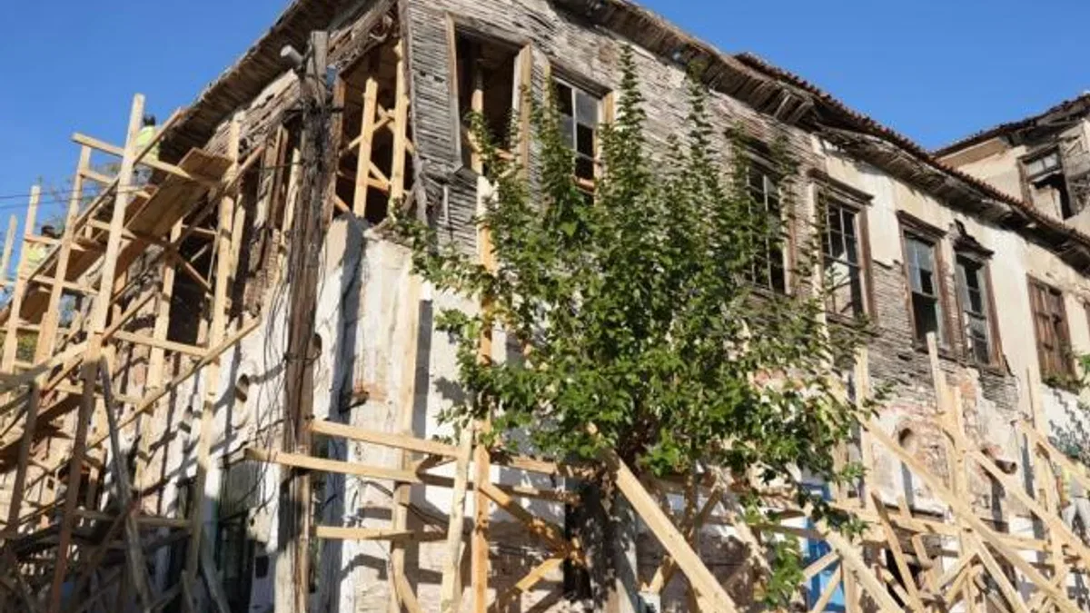 Muğla Milas’ta görkemli konak hayat buluyor