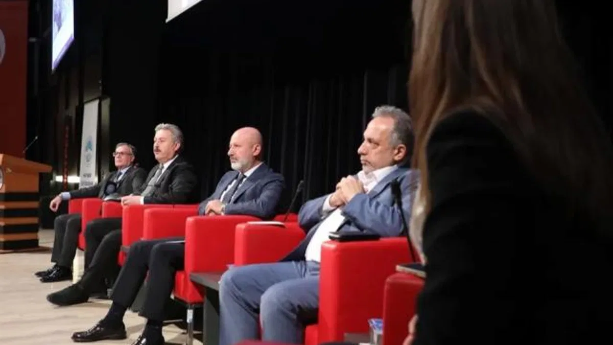 Mustafa Palancıoğlu ‘kentsel dönüşüm’ü anlattı