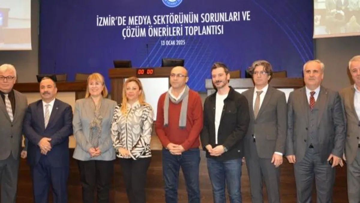 Yerel medyanın geleceği İzmir’de masaya yatırıldı