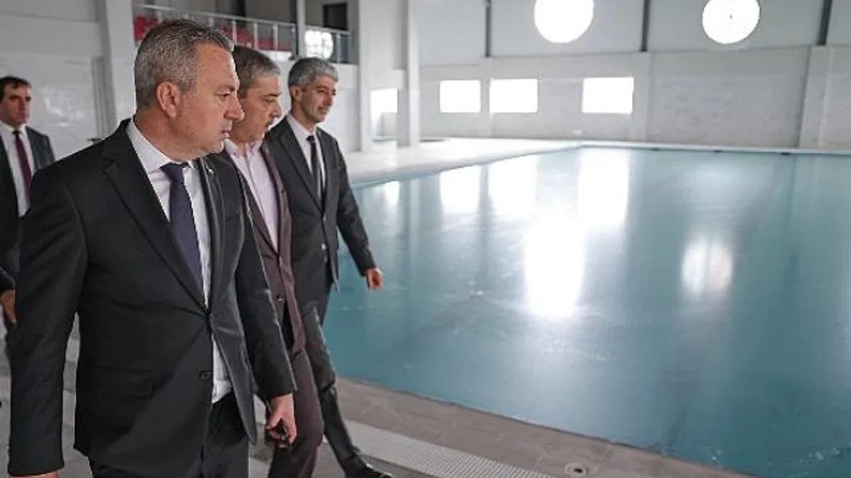 Sivas Belediyesi Cankurtaran Alacak…
