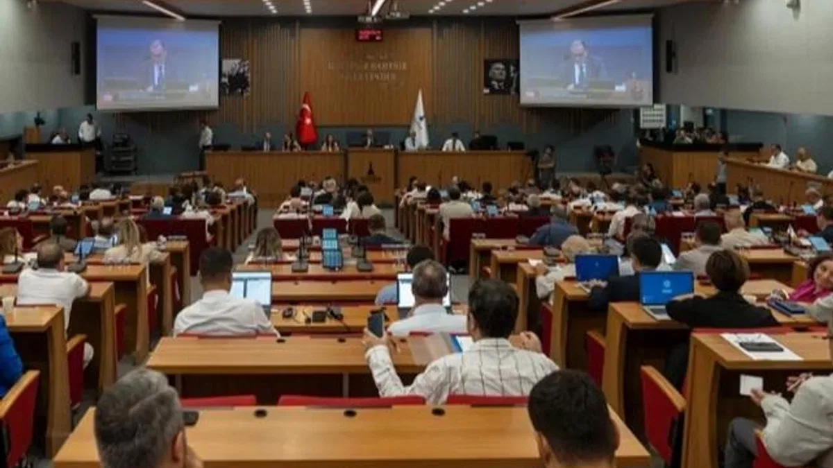 İZBAN’da yeni düzenleme Meclis’te kabul edildi