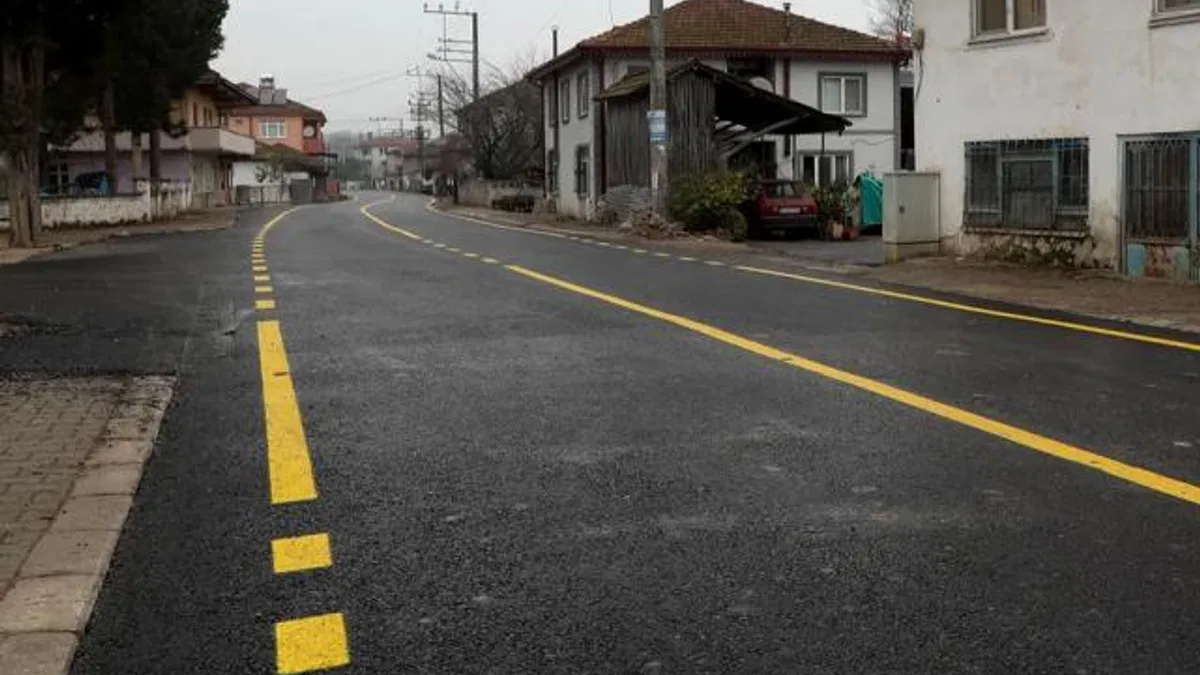 Sakarya’da Akçakamış’ın kalbine giden yolu tablo gibi işlendi