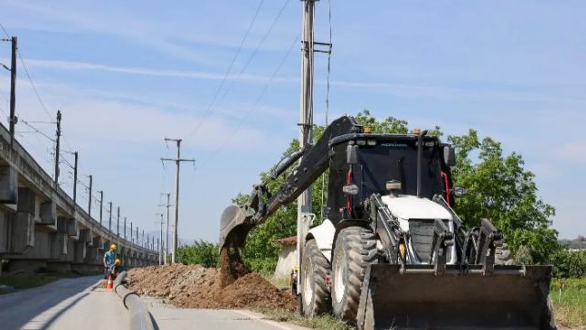Sakarya’da 4 bin 500 metrelik yeni altyapı hattında çalışmalar sürüyor