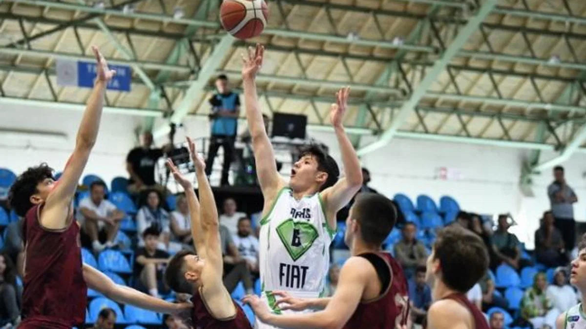 TOFAŞ U16 Erkekler üçüncü oldu