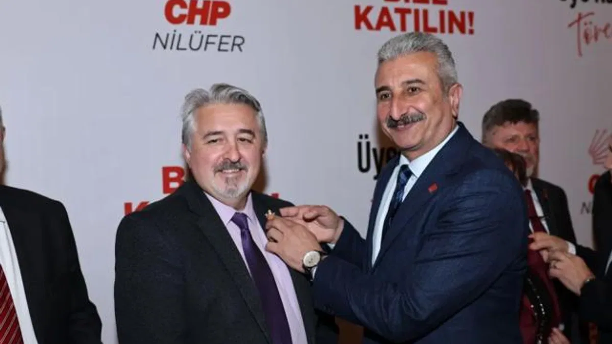 Bursa Nilüfer’de CHP’ye 450 yeni üye
