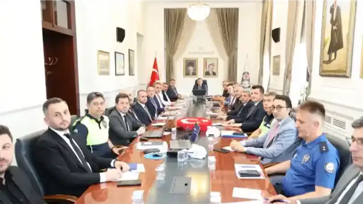 Trabzon’da ulaşım güvenliği masaya yatırıldı