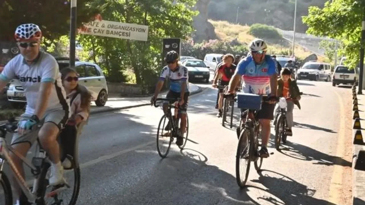 Manisa’da pedallar çevre için çevrildi