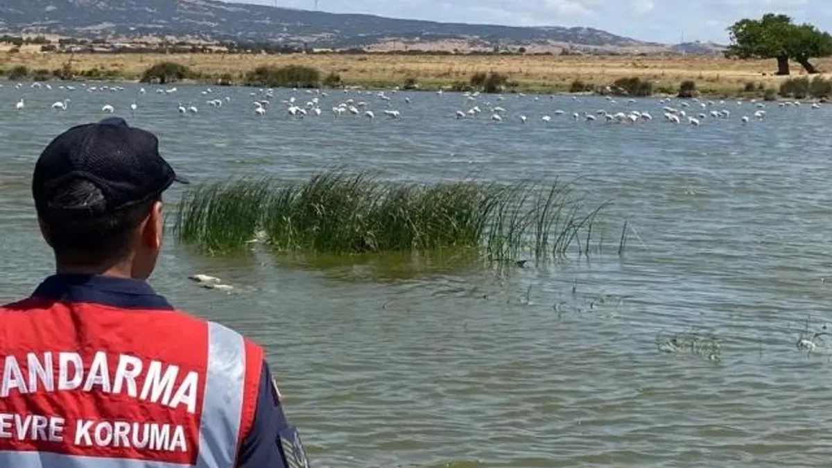 Edirne Jandarması Gala Gölü’nü koruyor