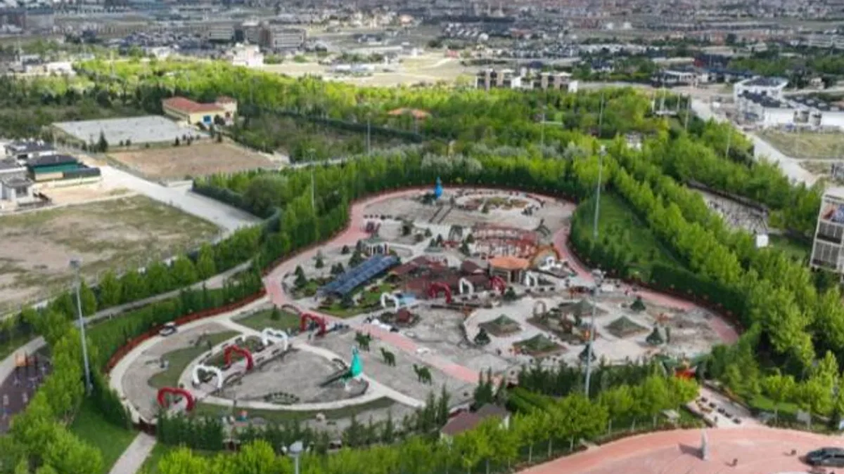 Konya Selçuklu ‘Çiçek Bahçesi’ne dönüştü