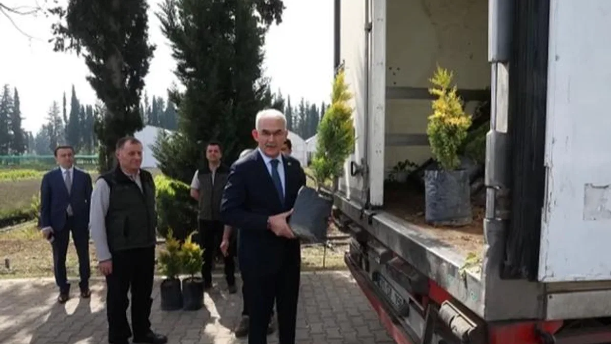 100 bin fidan kardeş ülke için yola çıktı