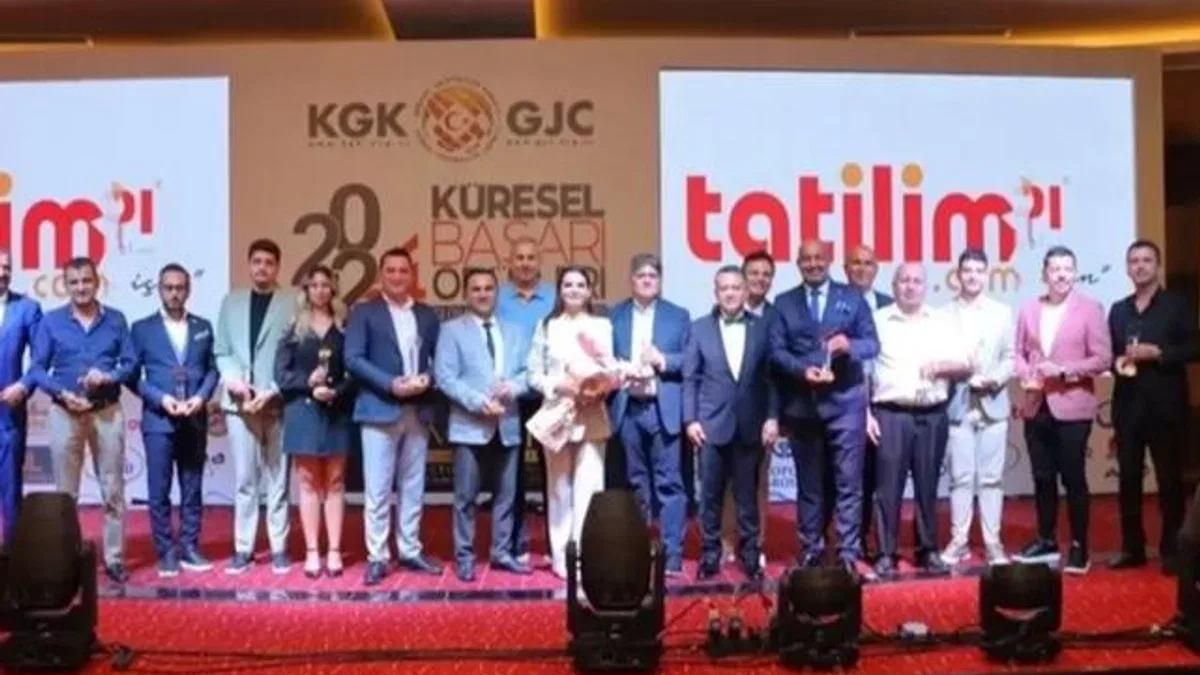 4. Küresel Başarı Ödülleri muhteşem bir törenle sahiplerine verildi