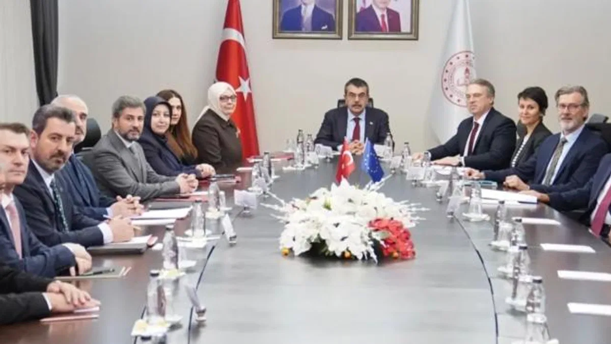 AB Türkiye Delegasyonu MEB’de
