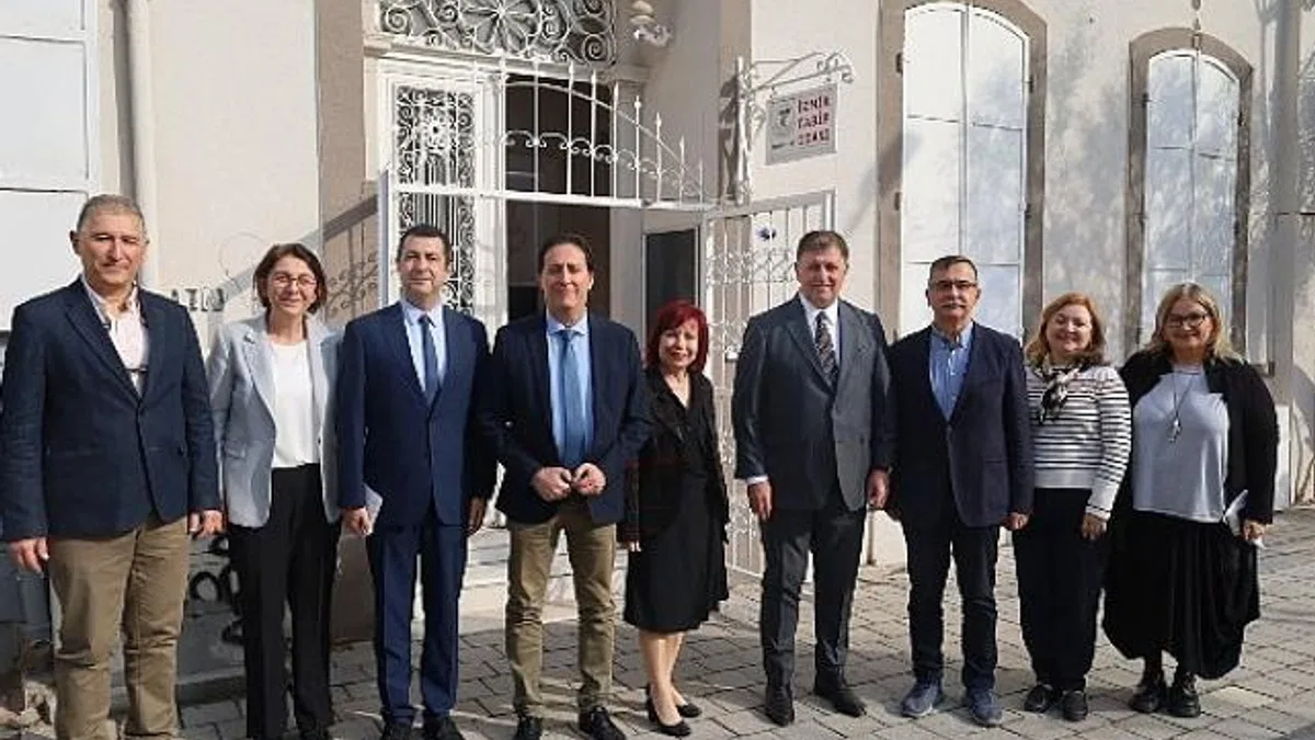 İzmir’de sağlıkta iş birliği dönemi başlıyor