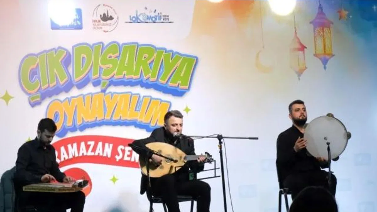 Kocaeli’de Ramazan coşkusu kent meydanında yaşanıyor