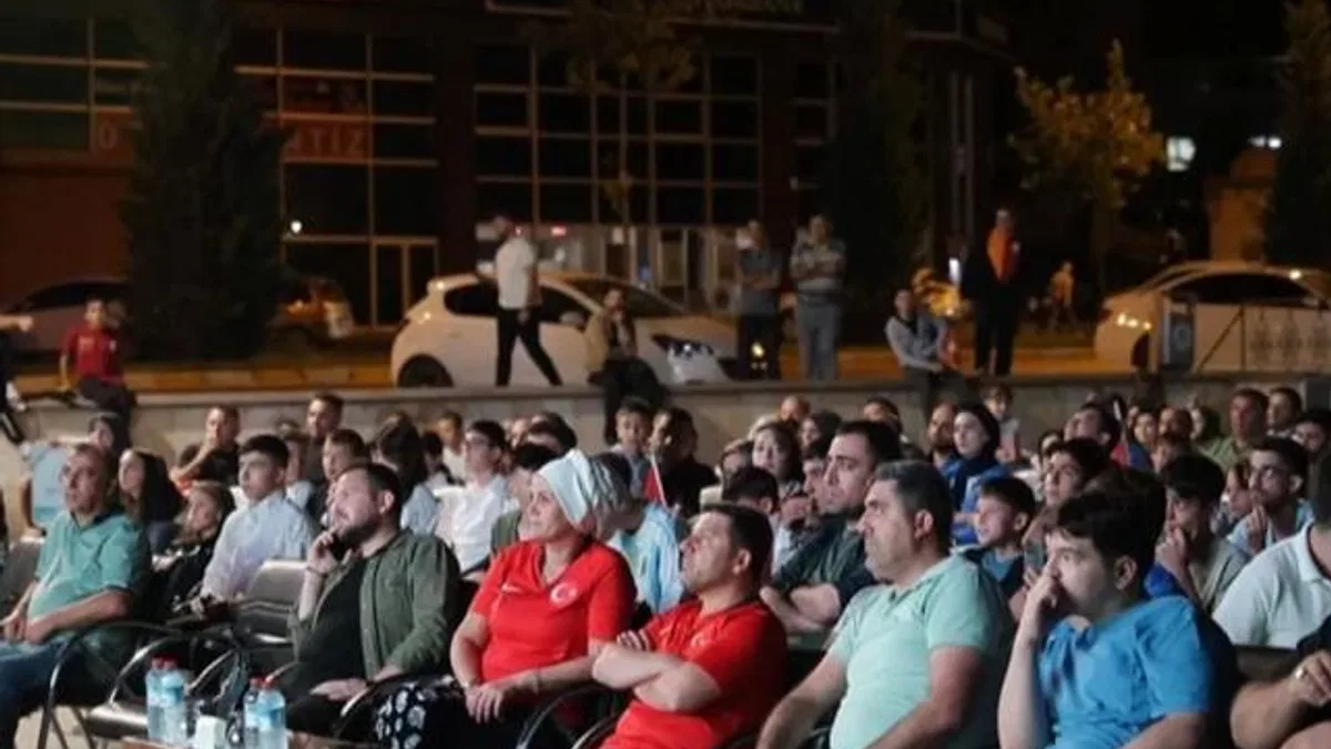 Nevşehir Belediyesi milli heyecan için ekran kuruyor