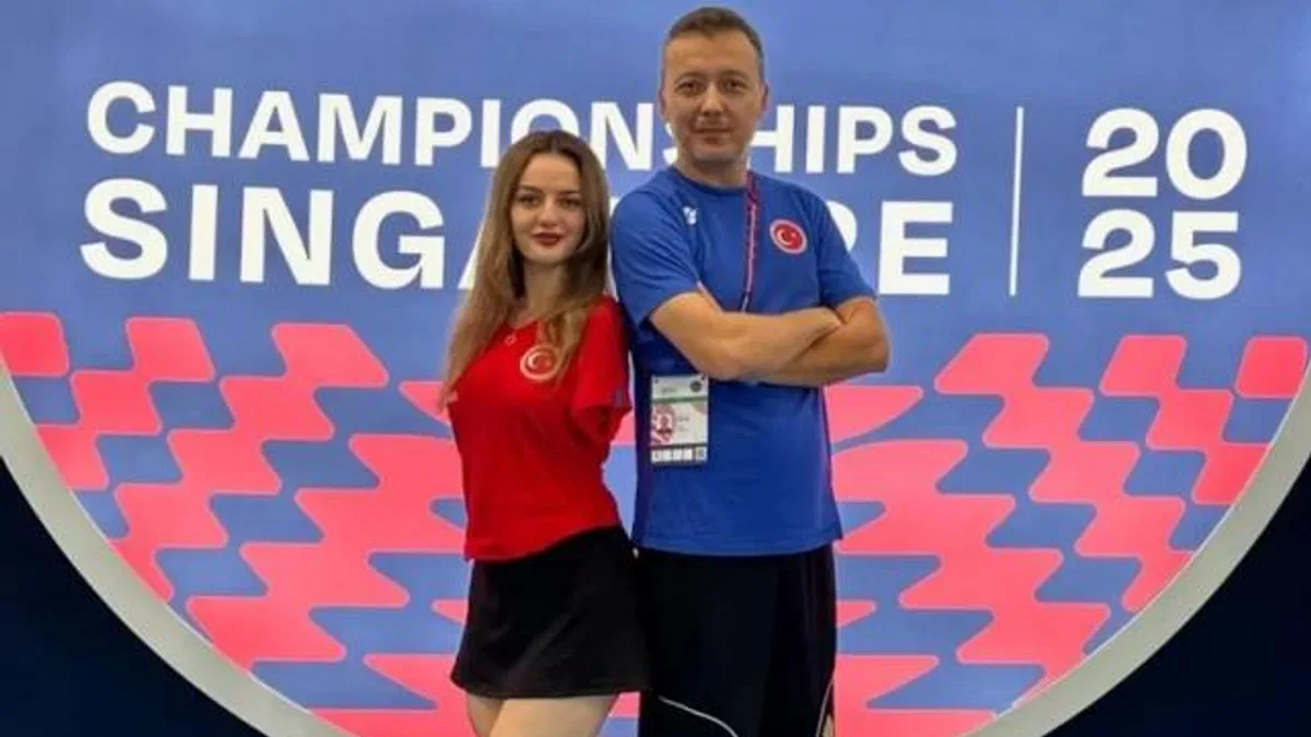Sümeyye Boyacı, dünya üçüncüsü oldu