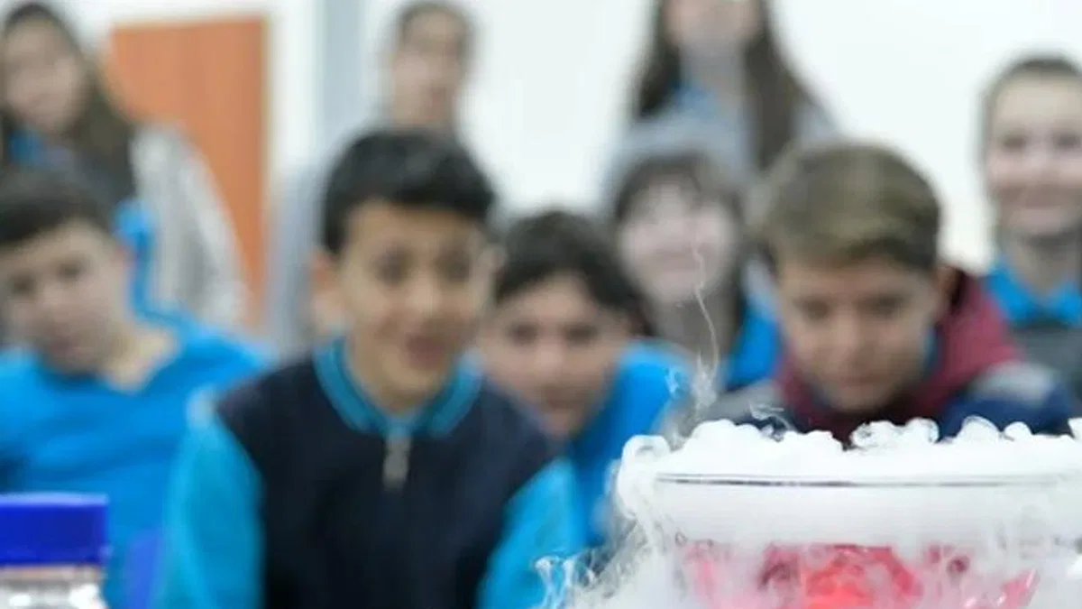 Tüpraş’tan yaz tatili için fen deneyleri önerileri
