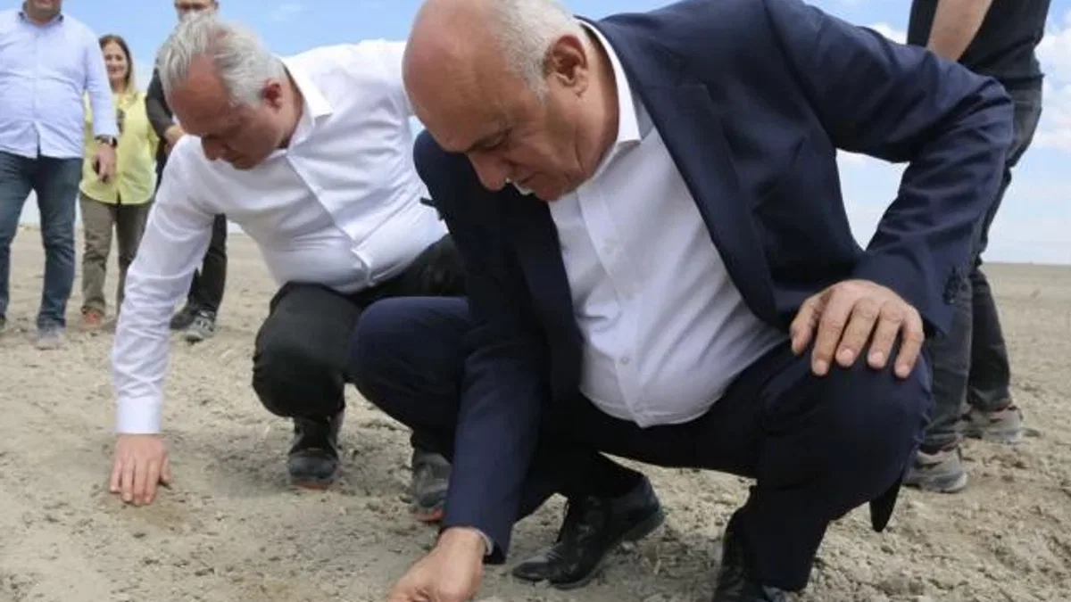 Konya’da PANKOBİRLİK pancar ekimine başladı