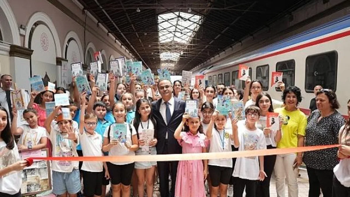 İzmir İl Milli Eğitim Müdürlüğü’nden Geleceğin Yazarlarına İlham Verecek Proje: “Küçük Eller Güçlü Kalemler”