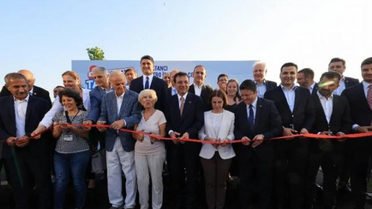 Kadıköy ve Maltepe sınırında toplu açılış