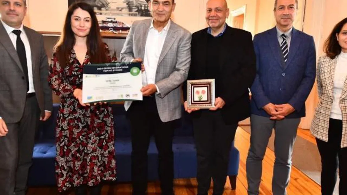 İzmir’e “En İyi 100 Hikaye Ödülü” sertifikası verildi