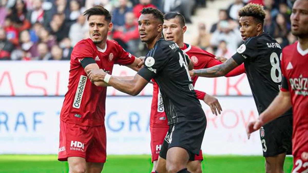 Onvo Antalyaspor 1-1 Beşiktaş (Maç Sonucu) Antalya’da kazanan çıkmadı!