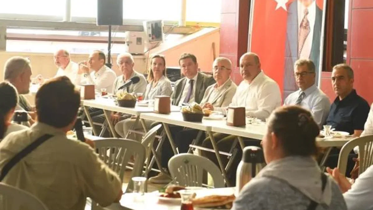 Bursa Osmangazi’de halkla buluşmalar sürüyor