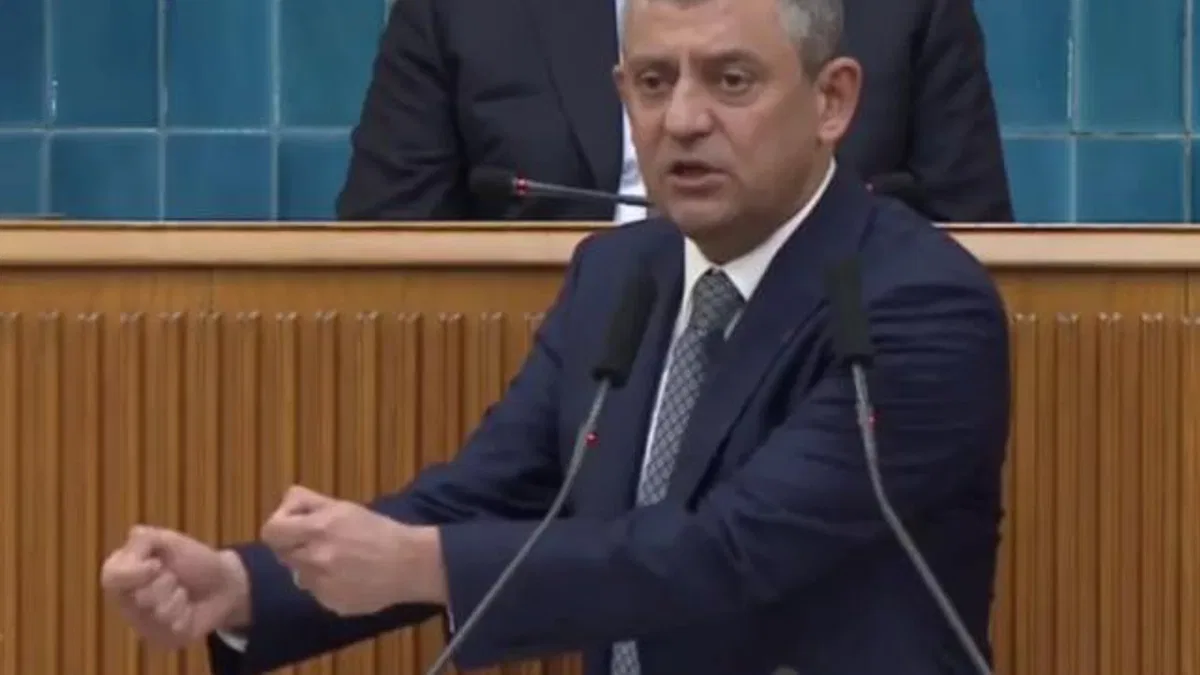 Özel’den sert çıkış: Bu düzen demokrasiye de, cebe de zarar!