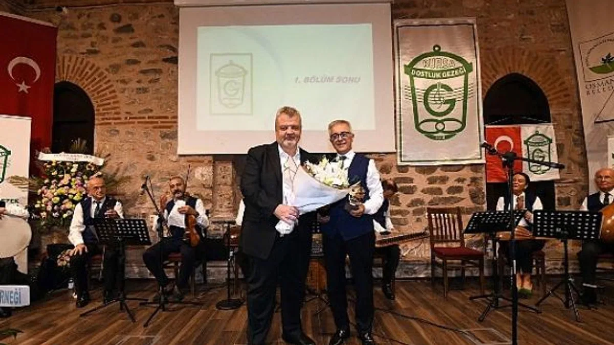 En güzel nağmeler gezek gecesinde yankılandı