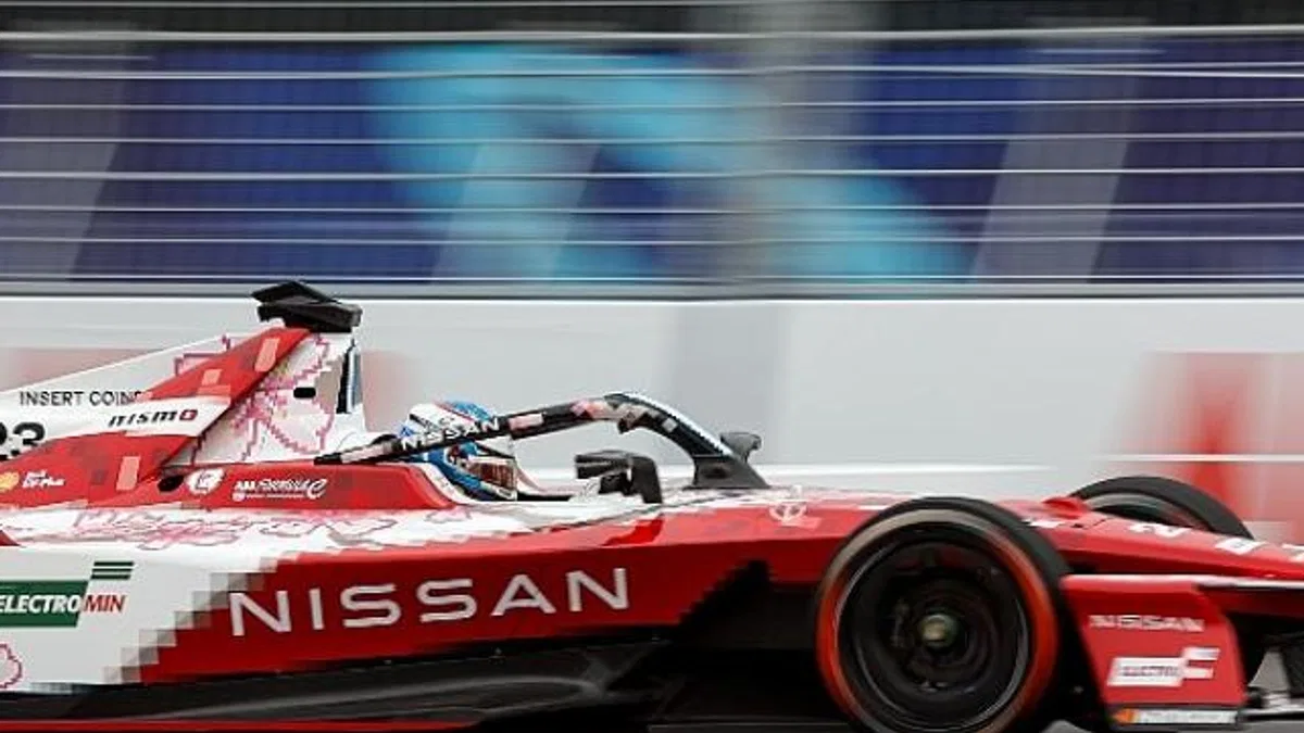 Nissan Formula E Takımı, ev sahibi olduğu Tokyo yarışında zafer kazandı