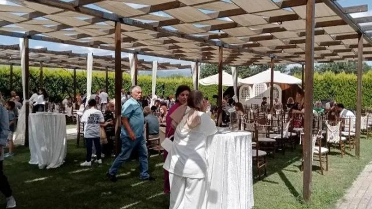 Bursa’da düğün salonlarında da boş yer yok