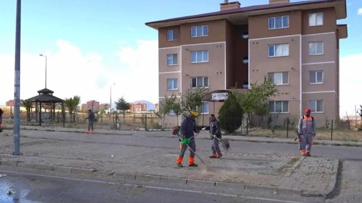 Kayseri Melikgazi’de genel sonbahat temizliği
