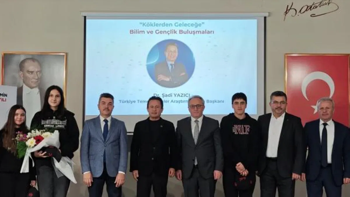 Yazıcı, gençlere temel bilimlerin önemi anlattı