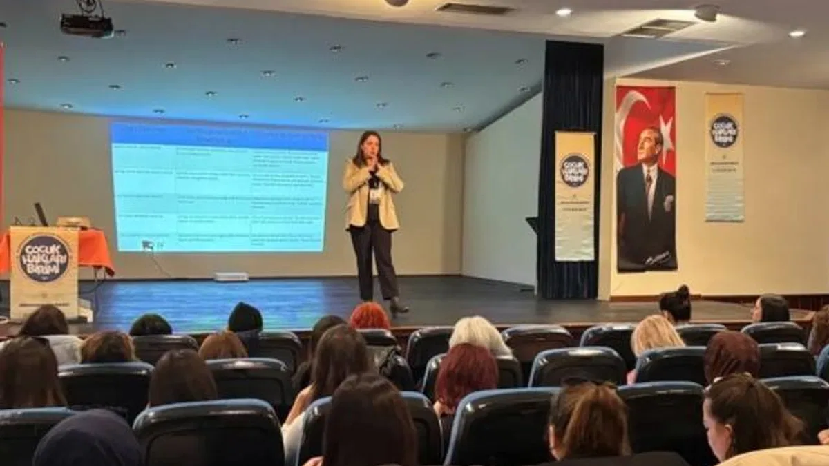 Eskişehir’de öğretmenlere uygulamalı eğitim desteği